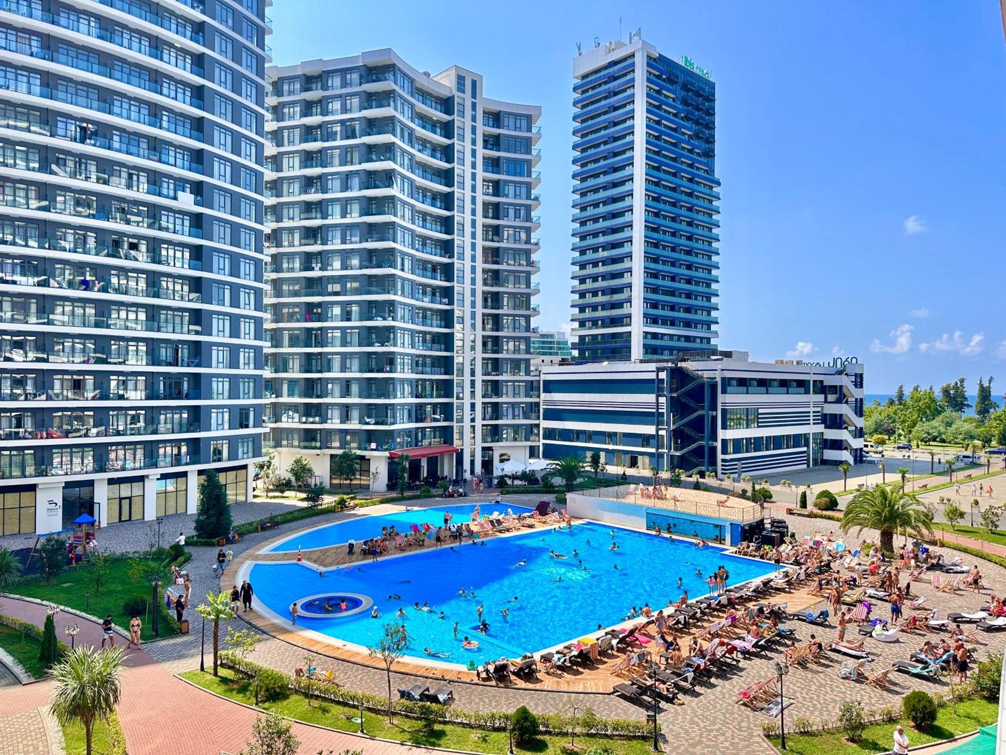 Batumi Boulevard Resort Exteriör bild