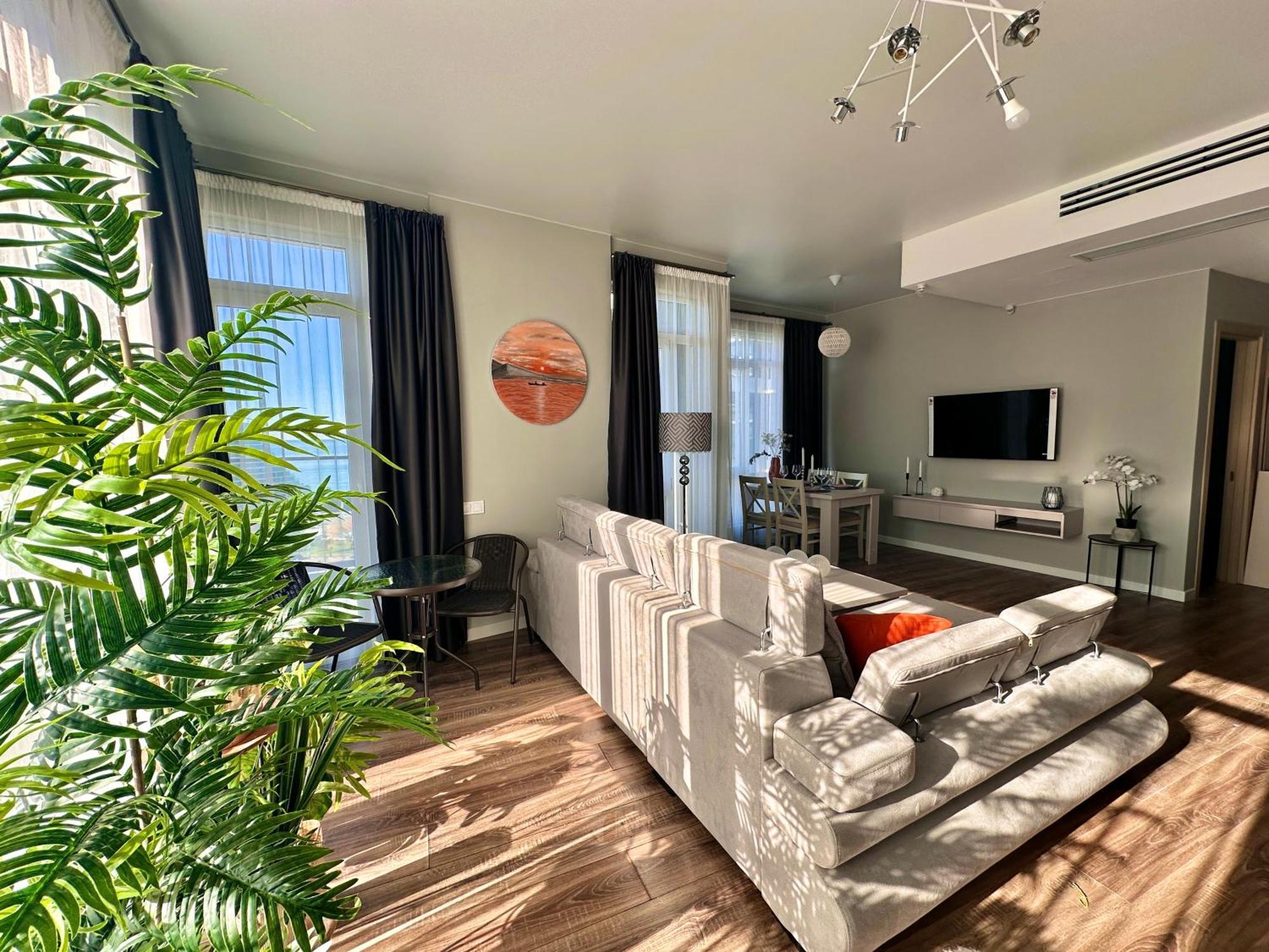 Batumi Boulevard Resort Rum bild