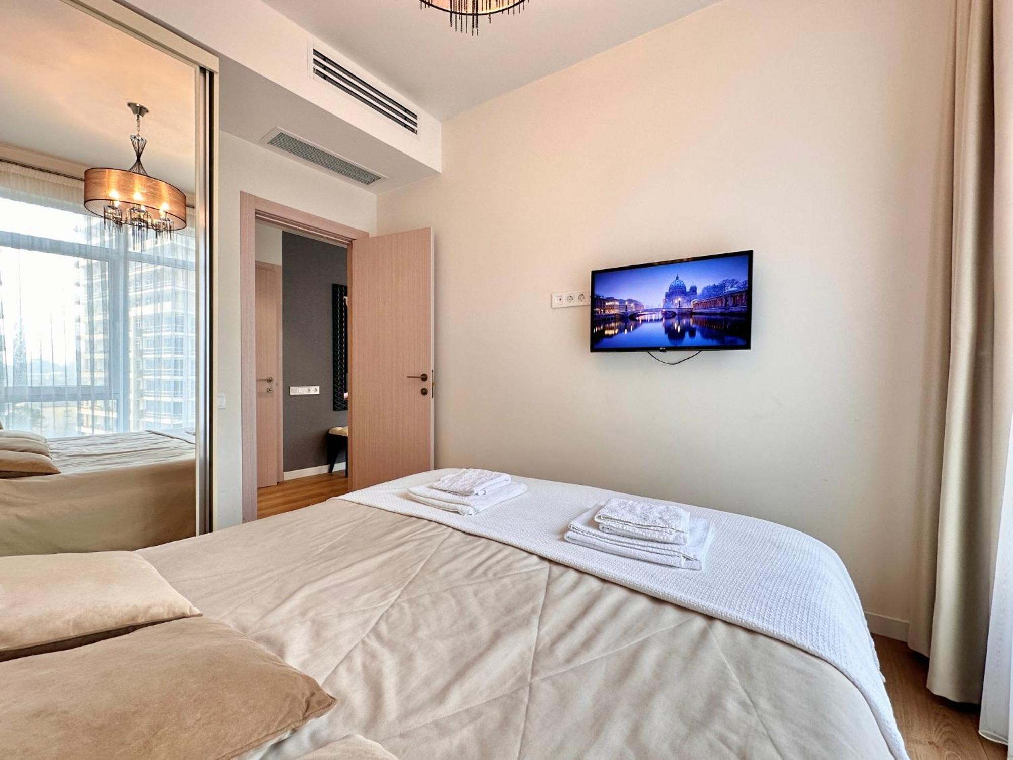 Batumi Boulevard Resort Rum bild